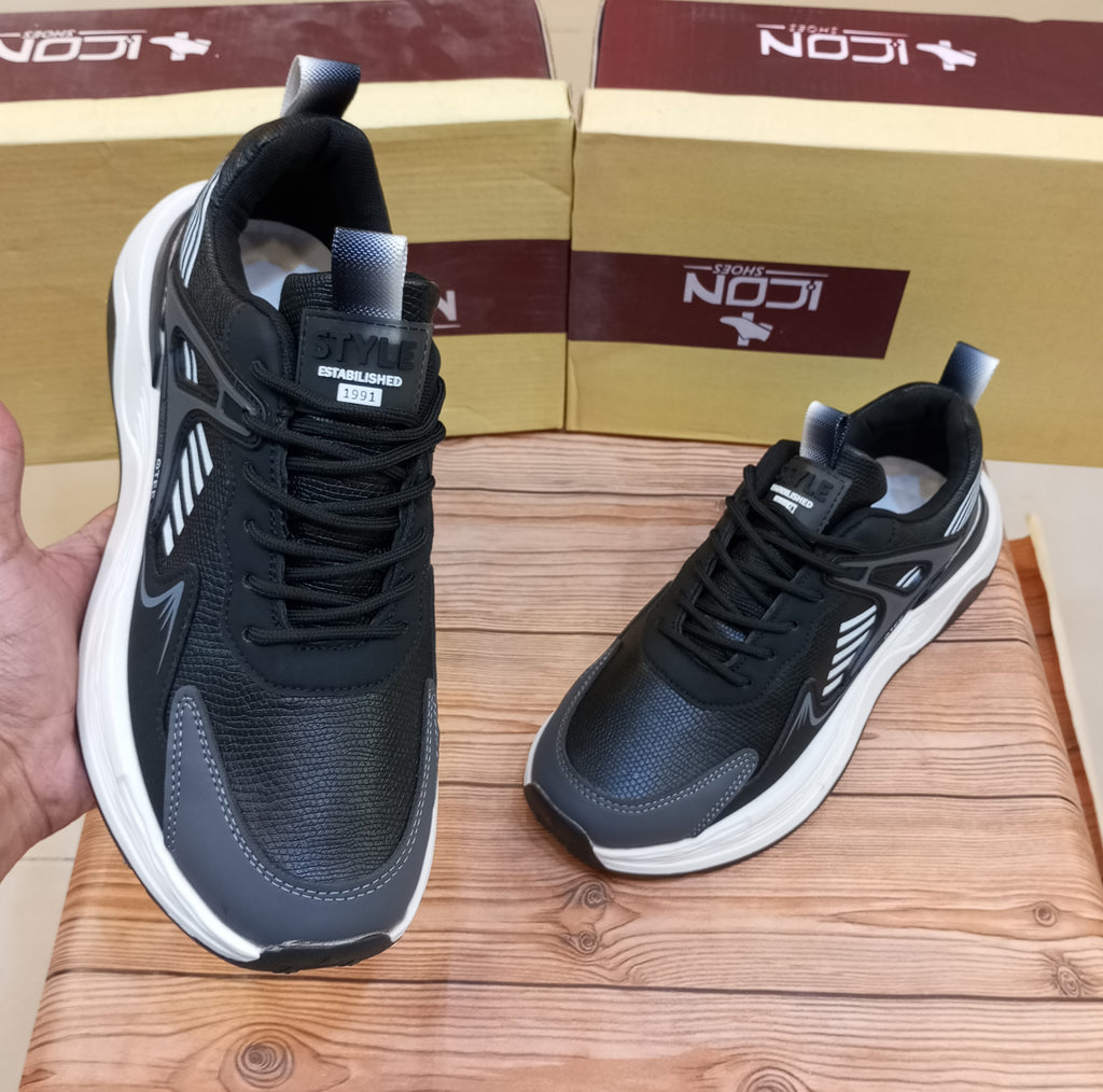 BRANDED PREMIUM QUALITY TRAINING AND CASUAL JOGGERS FOR MEN