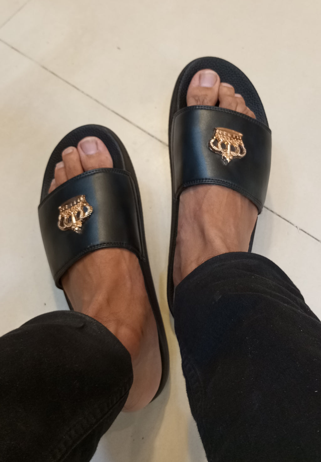 PREMIUM QUALITY ROYAL CLASSIC SLIDES         (SPUNCH SOLE)