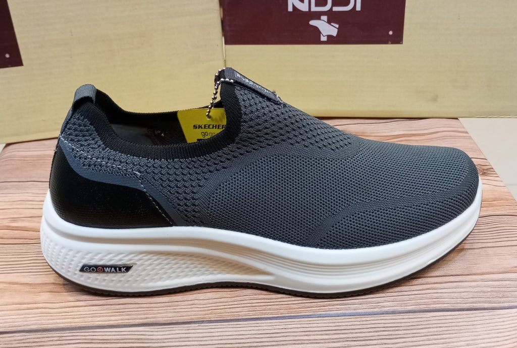 BRANDED PREMIUM QUALITY SUPER COMFY CASUAL AND TRAINING JOGGERS