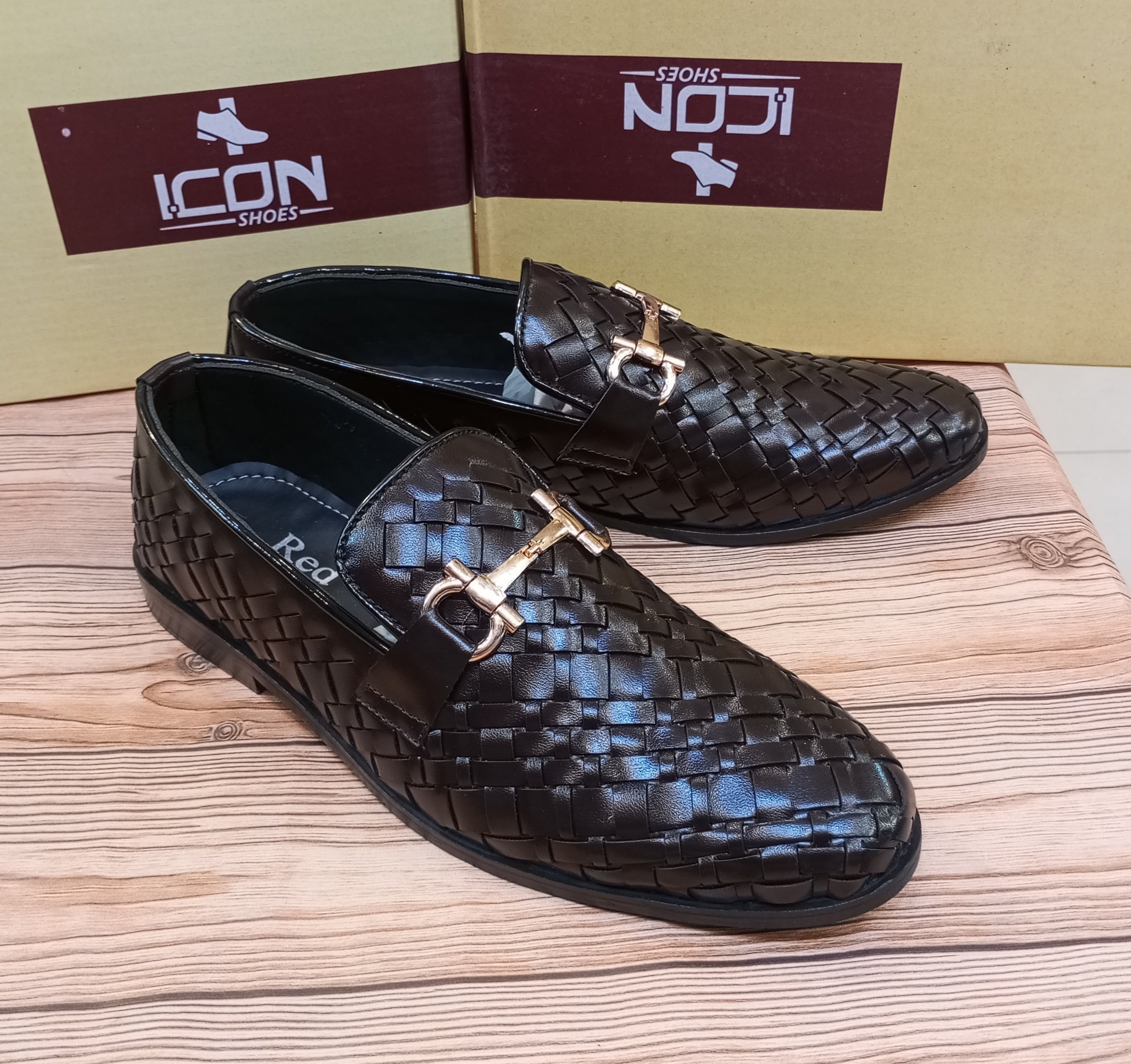 RED CROWN'S PREMIUM QUALITY 100% HANDMADE FORMAL SHOES FOR MEN (BROWN)