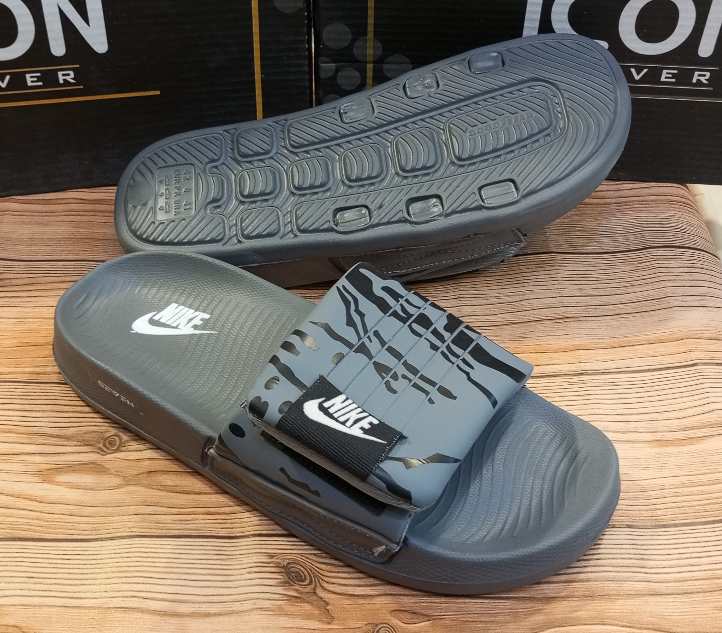 NIKE SUMMER SLIDES FOR MEN