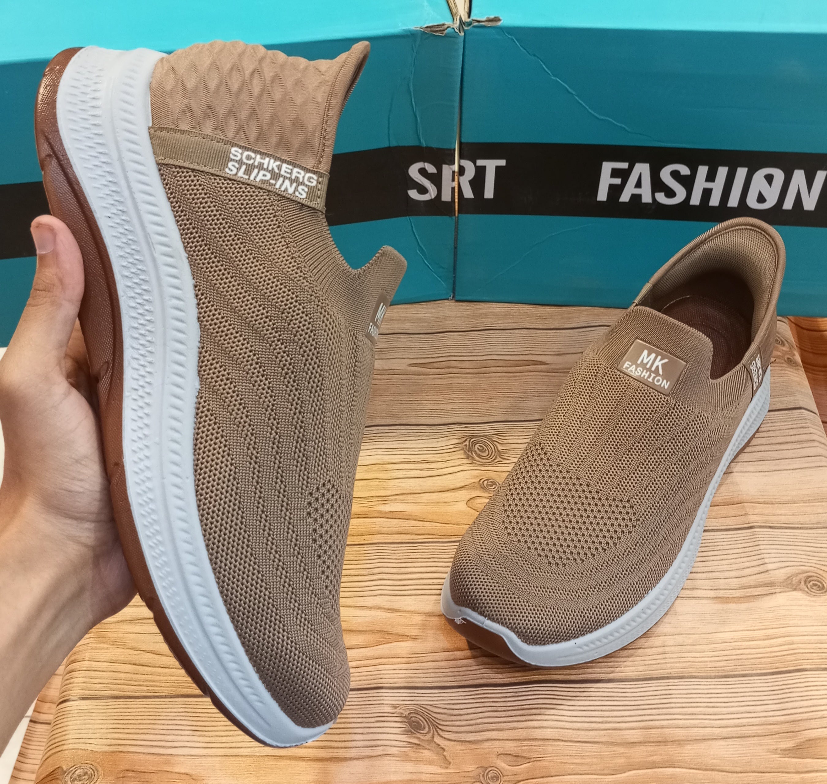MK'S SUPER COMFORTABLE WITHOUT LACES SLIP IN'S JOGGERS